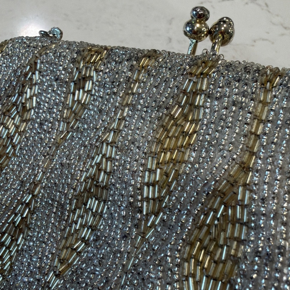 Vintage Delill Beaded Evening Bag Seed Bead Purse Silver &Gold Detachable Chain - Picture 16 of 16